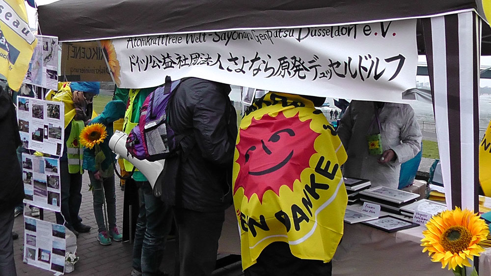 デモの終着点のSGDスタンド　©️KAWASAKI Yoko