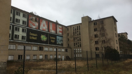 「喜びを通して力を」 <br>未完成に終わったナチス時代の夢のリゾート